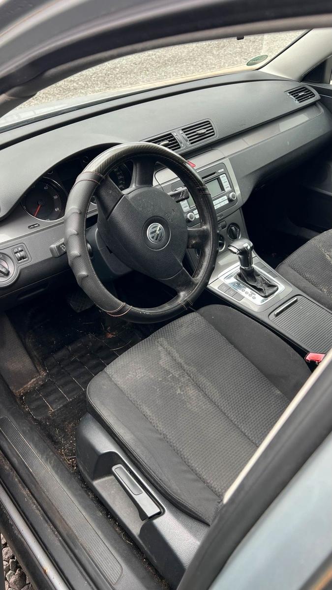 Volkswagen Passat 2008 — engine 140 HP (103kW)