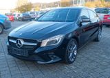 Mercedes-Benz CLA180 ShootingBrake Urban Navi Kamera Xenon PDC - Mercedes-Benz CLA 180 aus 2016