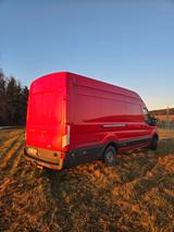 Ford Transit - rote Ford Transit