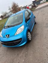 Peugeot 107. - Peugeot 107 in Bremen
