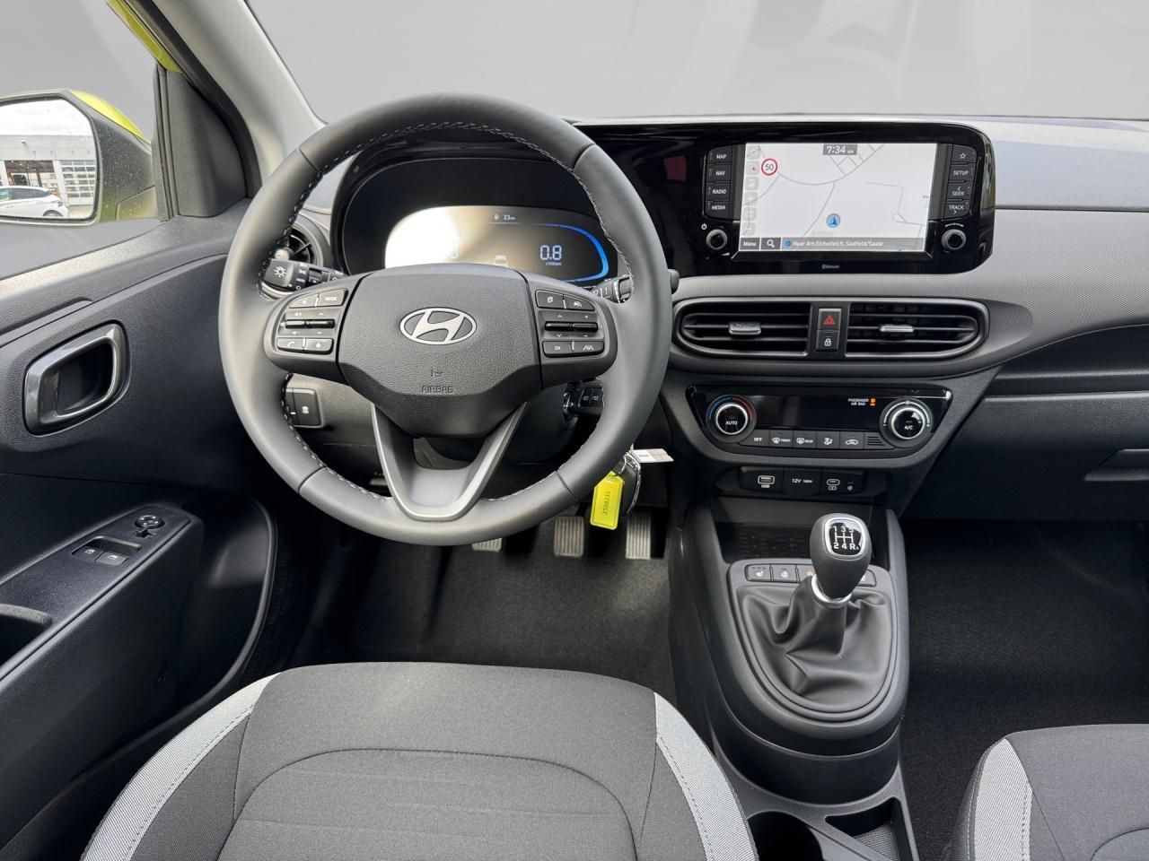 Fahrzeugabbildung Hyundai i10 Trend Komfortpaket *KLIMA*NAVI*RADIO*KAMERA*