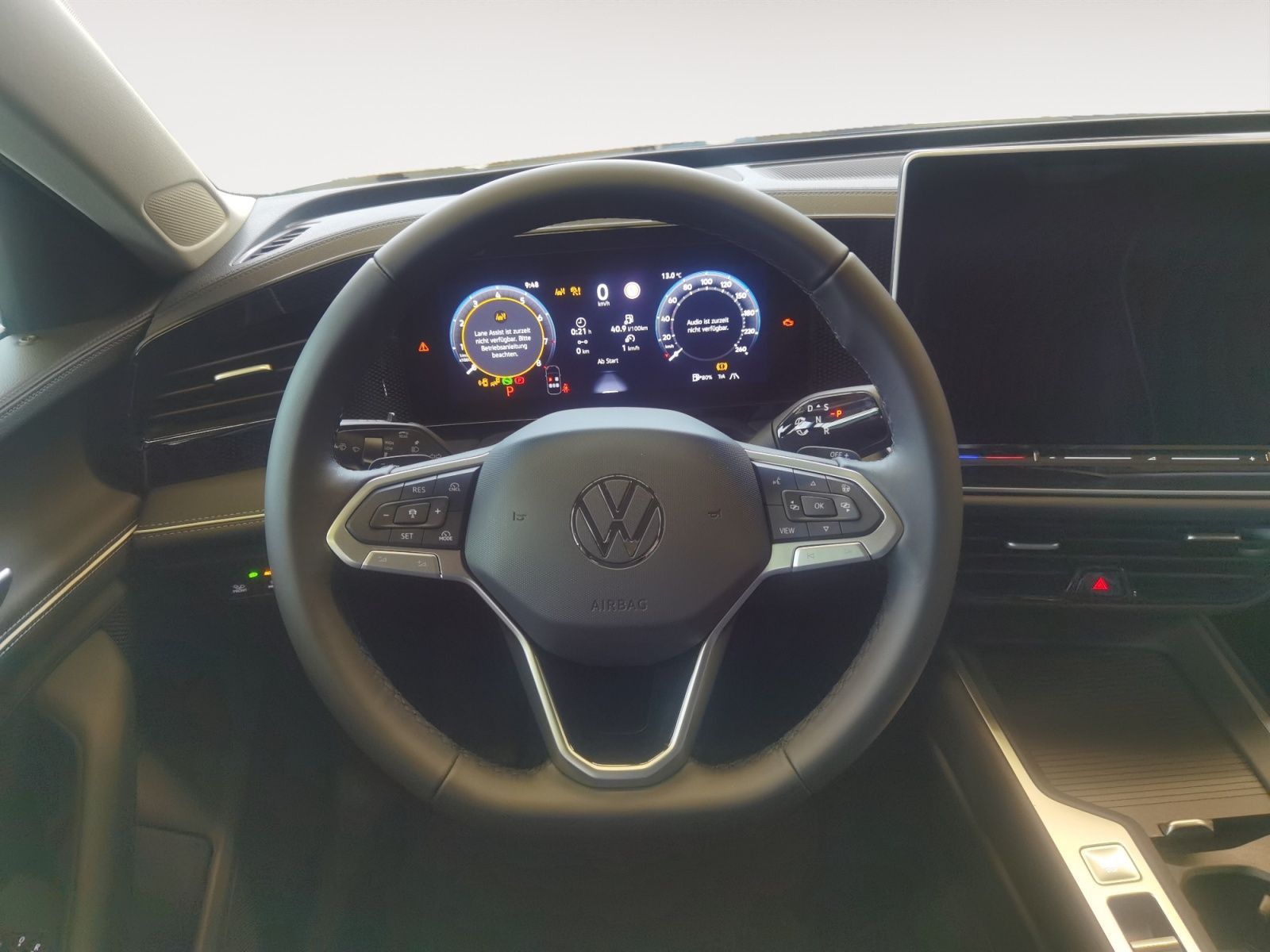Volkswagen Passat - Bild 13