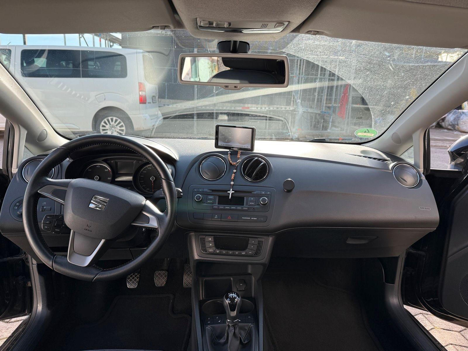 Seat Ibiza 2014 — photo 10