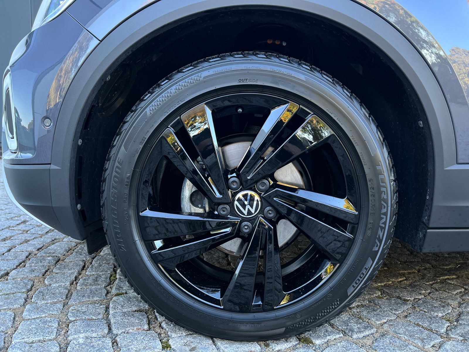 Fahrzeugabbildung Volkswagen T-Roc Cabriolet 1.5 TSI DSG *AHK, LED, Black Sty