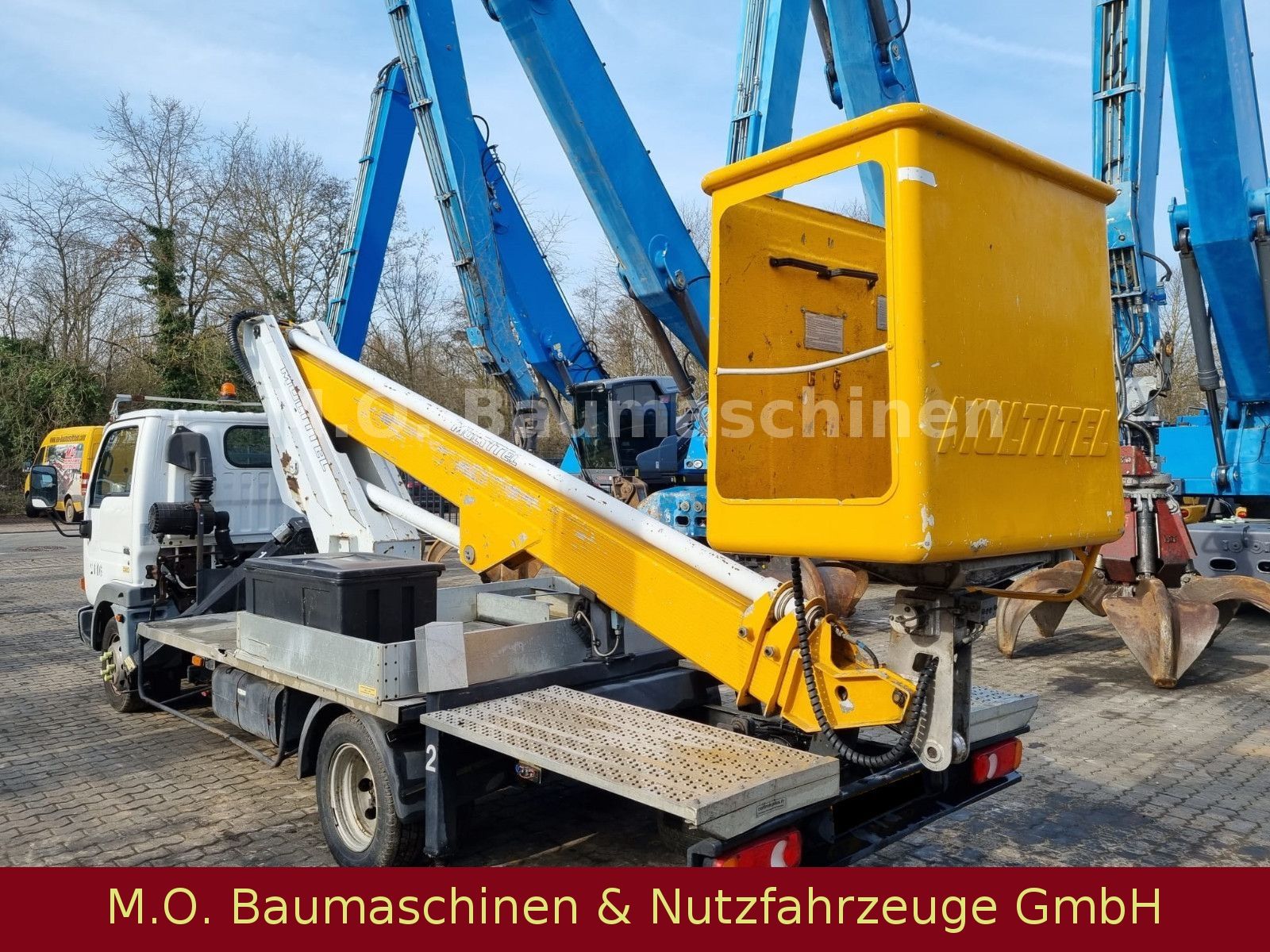 Fahrzeugabbildung Nissan Capstar  Multititel 180 Alu /  18 m