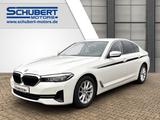 BMW 520 d Limousine STANDHZG DA SH LED LENKRDHZG - BMW 520 mit Diesel-Antrieb: Weiß, Limousine