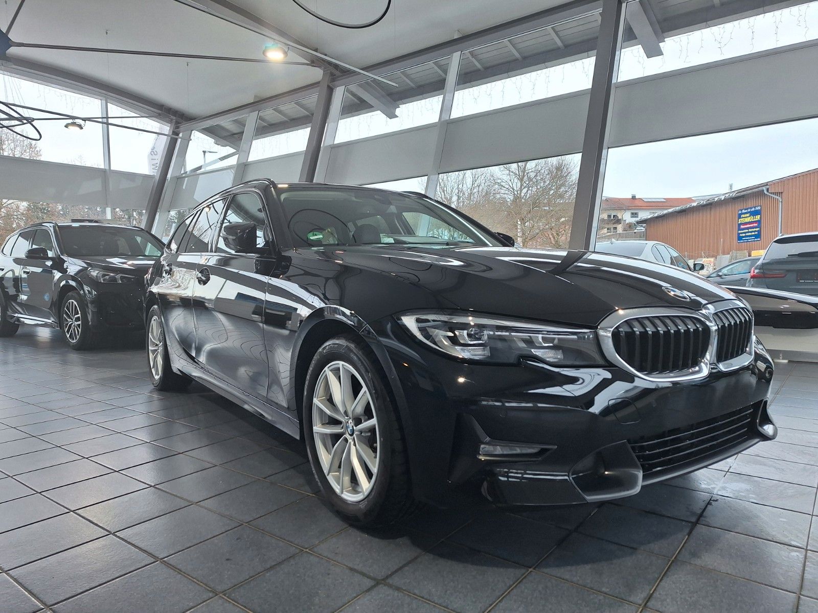 BMW 320 e Touring  Sport Line Laser Hifi HUD foto 2