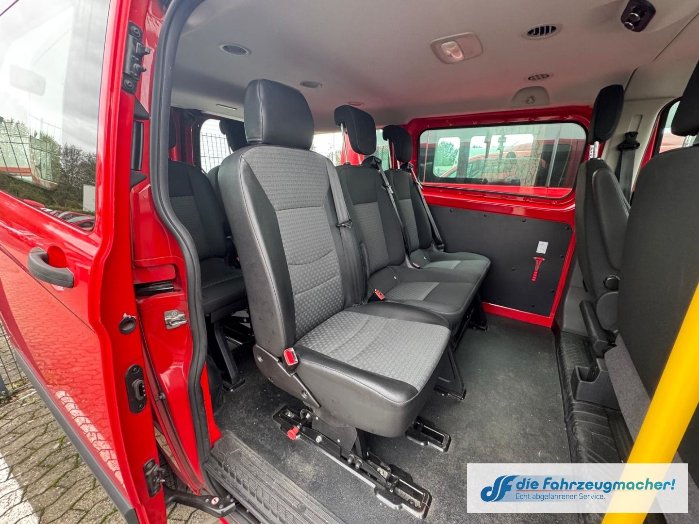 Fahrzeugabbildung Ford Transit Custom Trend *TURBOSCHADEN *2607