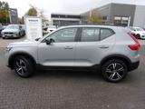 Volvo XC 40T2  Plus Dark 2WD - Volvo XC40 Gebrauchtwagen in Hannover