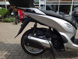 Honda SH300i A *Reifen neuwertig*LED*Keyless*Top Case* - HONDA SH 300I