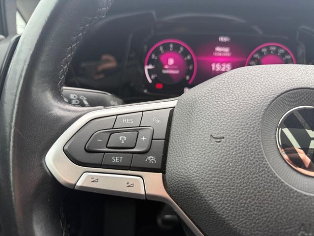 Golf 8 VIII Life 1.0 TSI El. Panodach Navi