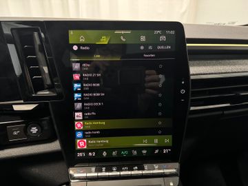 Fahrzeugverkauf 21 Renault Austral Techno Autom. LED*Navi*Panodach*20 Zoll