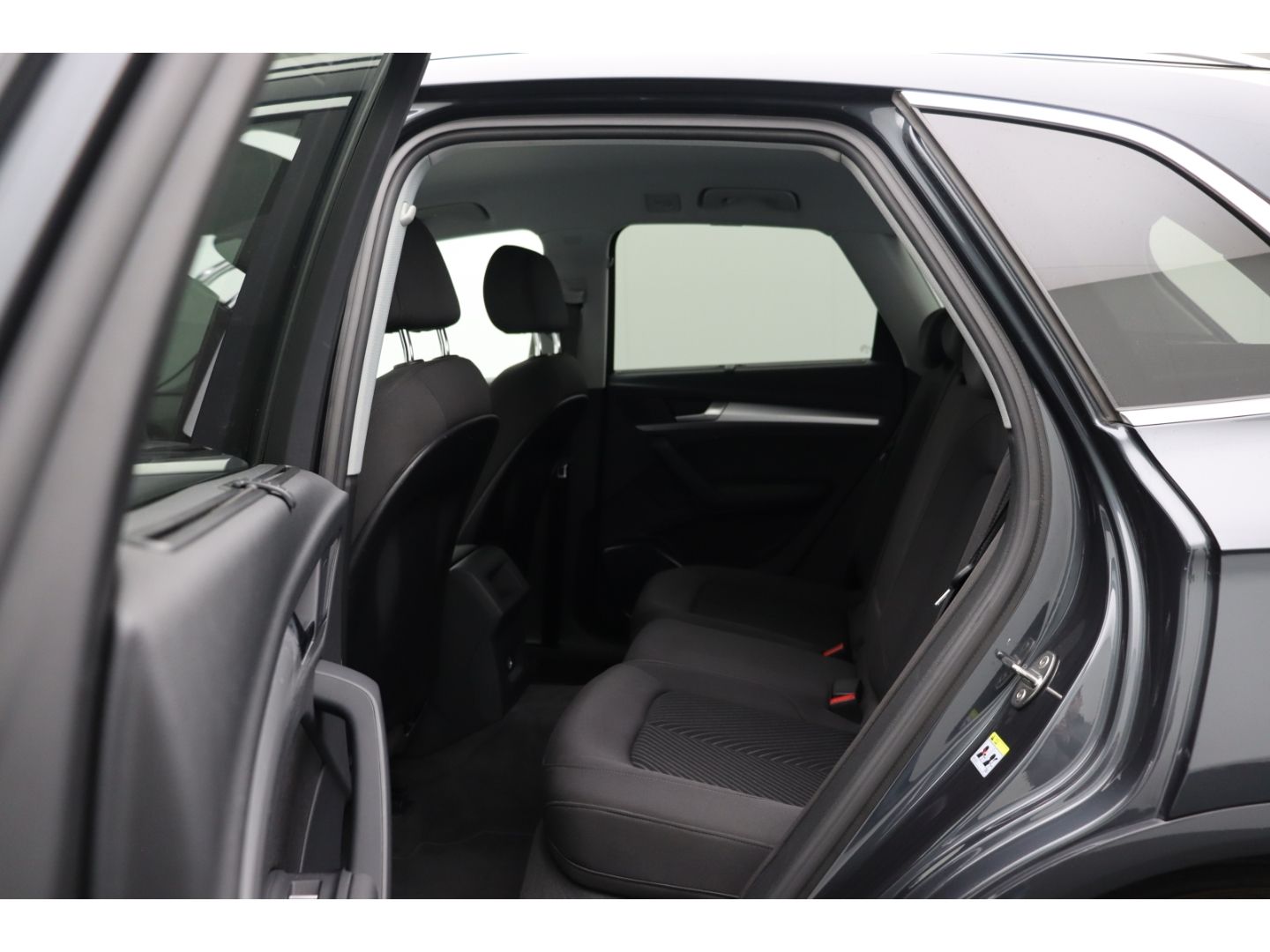 Fahrzeugabbildung Audi Q5 40 TDI quattro advanced AHK Elektr. Sitze