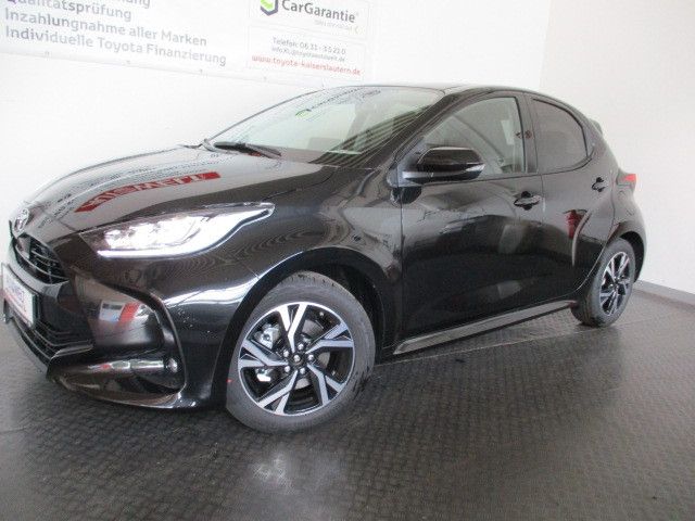 Fahrzeugabbildung Toyota Yaris Hybrid Teamplayer inkl. Comfort-Paket