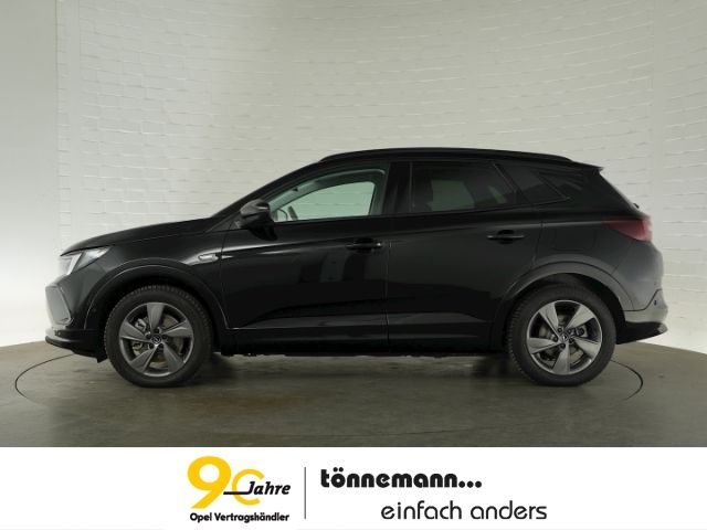 Grandland GSe 4X4 PHEV AT+AHK+NAVI+360 GRAD KAME