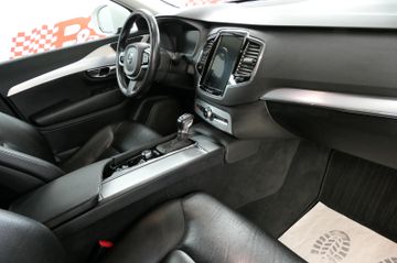 Volvo XC90 - 12