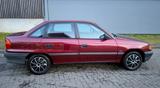 Opel Astra 1.6i - gebrauchte Opel Astra aus dem Jahr 1993