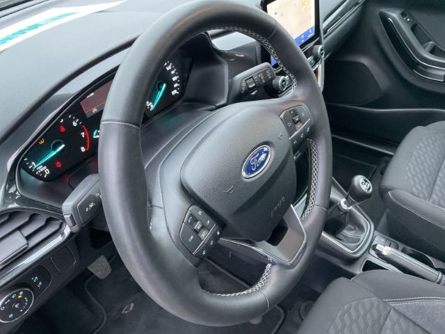 Fahrzeugabbildung Ford Puma 1.0 EcoBoost Mild Hybrid Titanium AHK, Navi