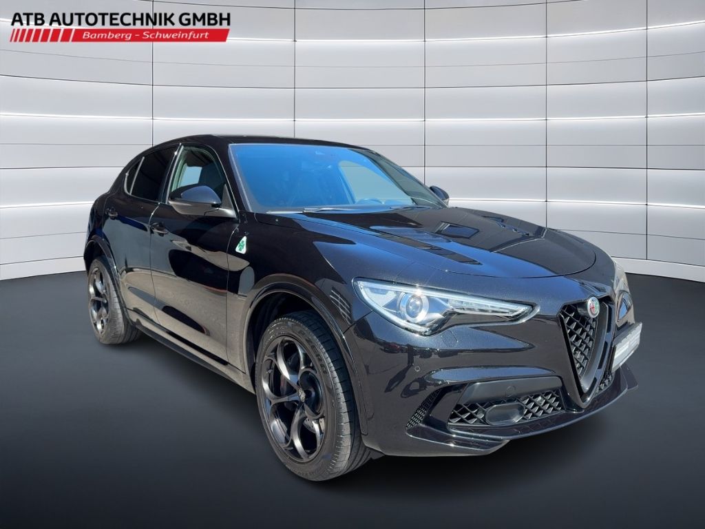 Fahrzeugabbildung Alfa Romeo Stelvio Quadrifoglio