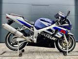 Suzuki GSX-R 600 *frischer TÜV, Scheckheft, top gepfl.* - SUZUKI 2003 GSX 600
