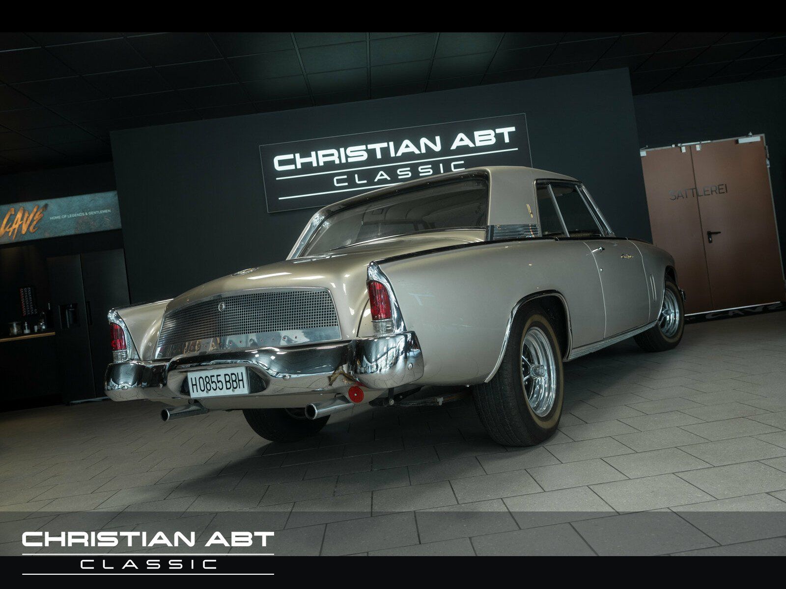 Fahrzeugabbildung Studebaker GT Hawk V8 *NOTE 1*