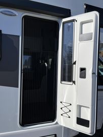 Sunlight A 68 6 Personen Camper 