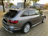 Audi A4 Allroad 40 TDI S tronic quattro - - Audi A4 Allroad: Von Privat