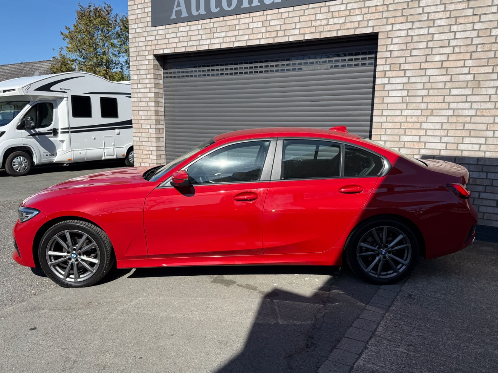 BMW 318 i Advantage Limousine *1 Hand*LED*Automatik* foto 3