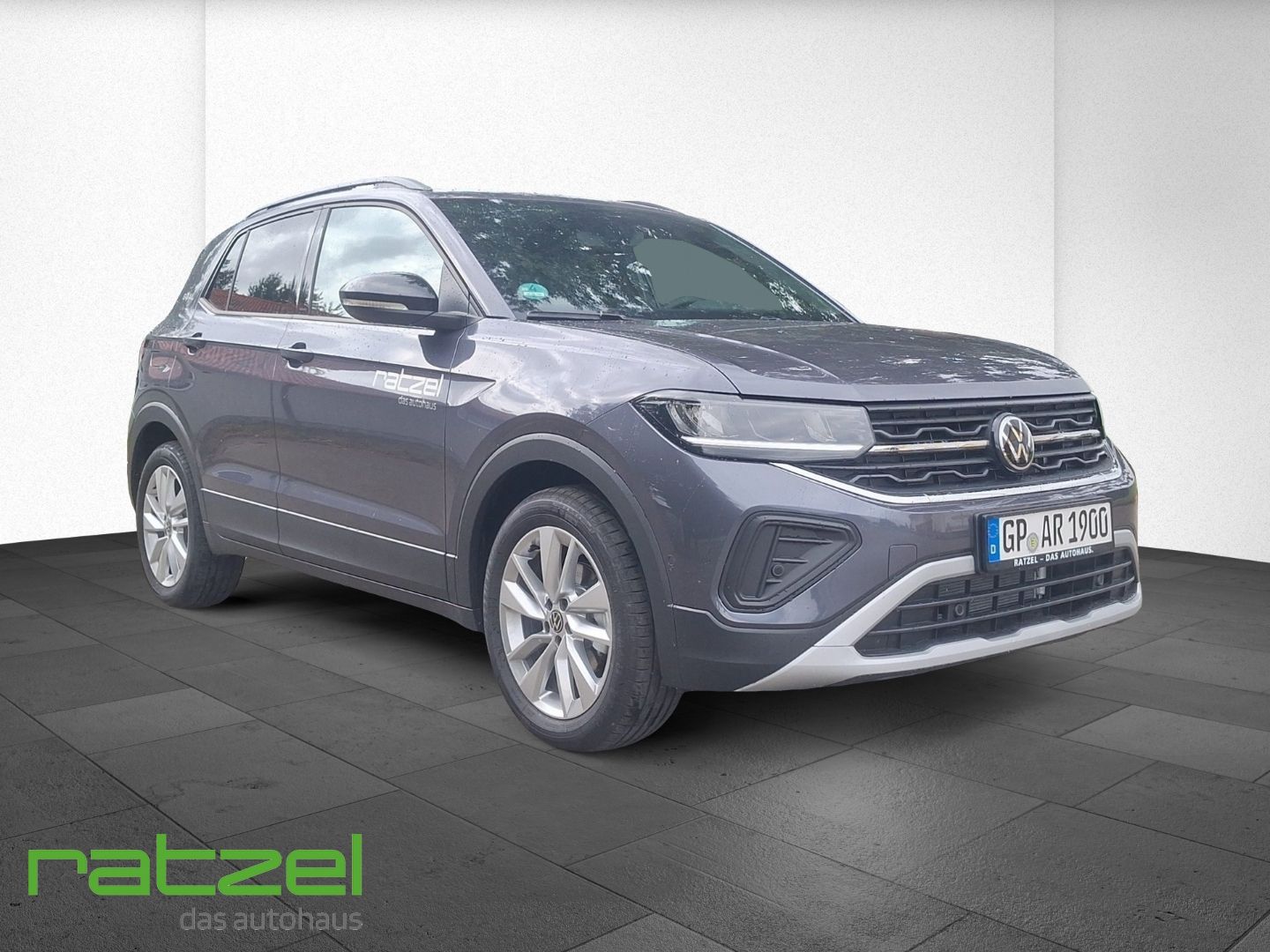 Fahrzeugabbildung Volkswagen T-Cross 1.0 TSI DSG LIFE GOAL AHK-abnehmbar Navi