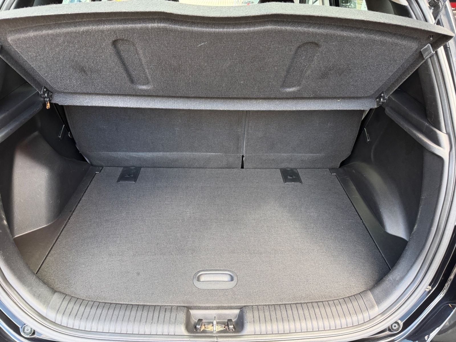 Fahrzeugabbildung Hyundai ix20 1.6 Automatik Space Plus Navi