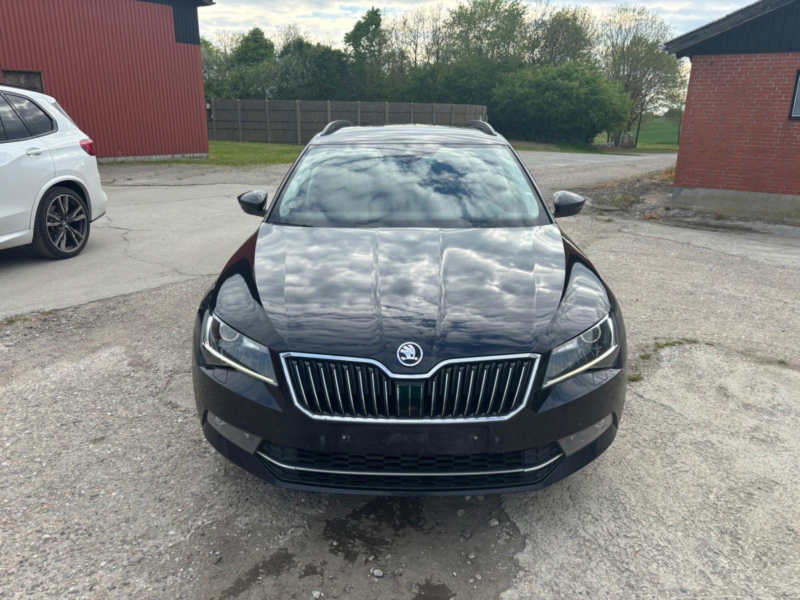 Skoda Superb Combi Ambition DSG