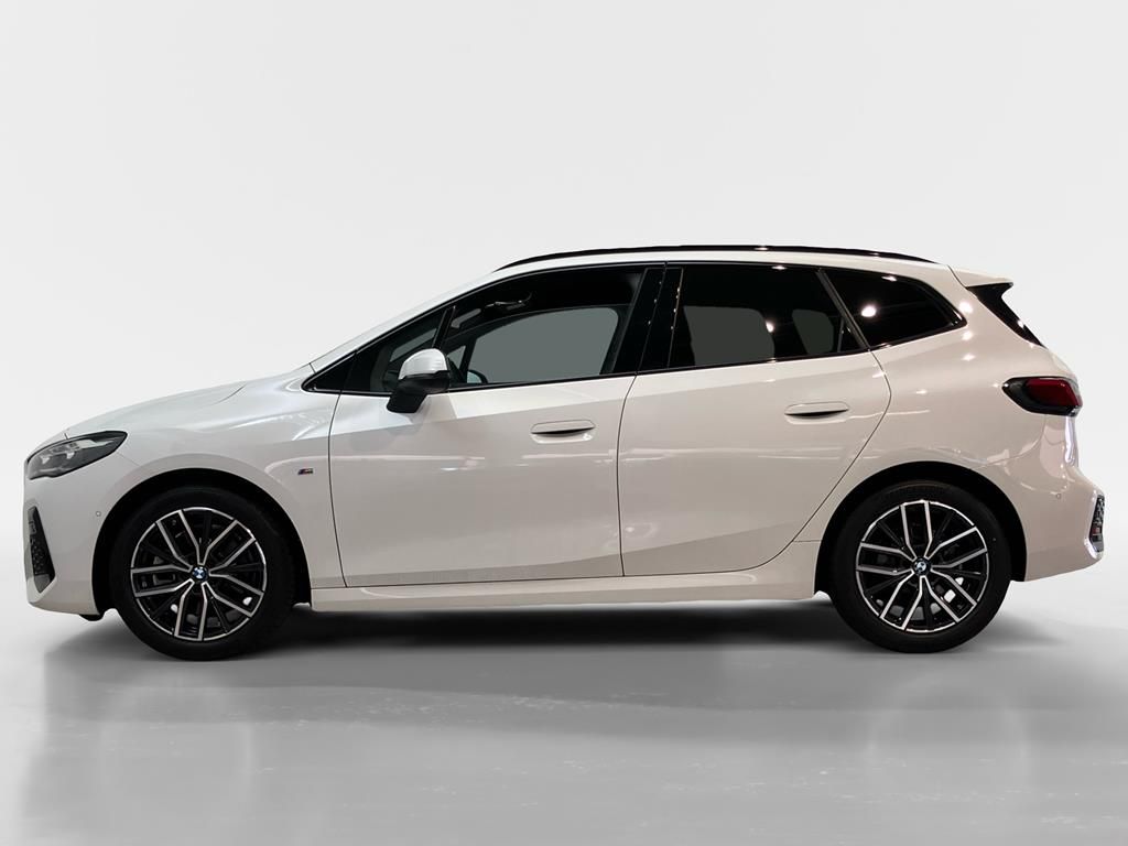 BMW 223 Active Tourer - Bild 5