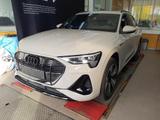 Audi E-TRON 55 Q S LINE BLACK 21Z./LED/KAM./AIR-SUS - mit Elektro-Antrieb: Beige