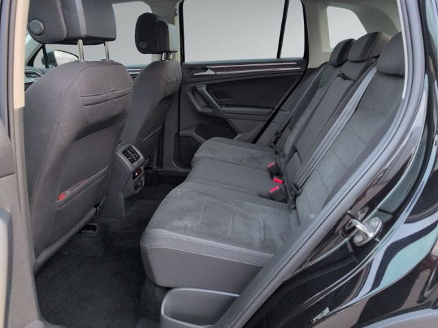 Tiguan 2.0 TDI DSG Elegance ALLRAD+PANO+STAHZ.+A
