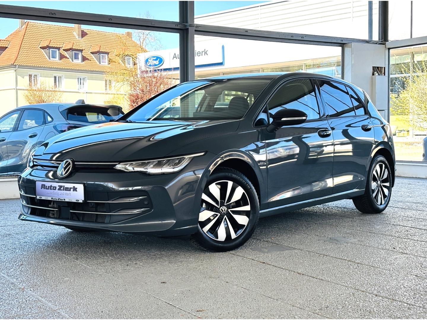 Volkswagen Golf VIII 1.5 TSI Goal ACC LED PDC SHZ GJR