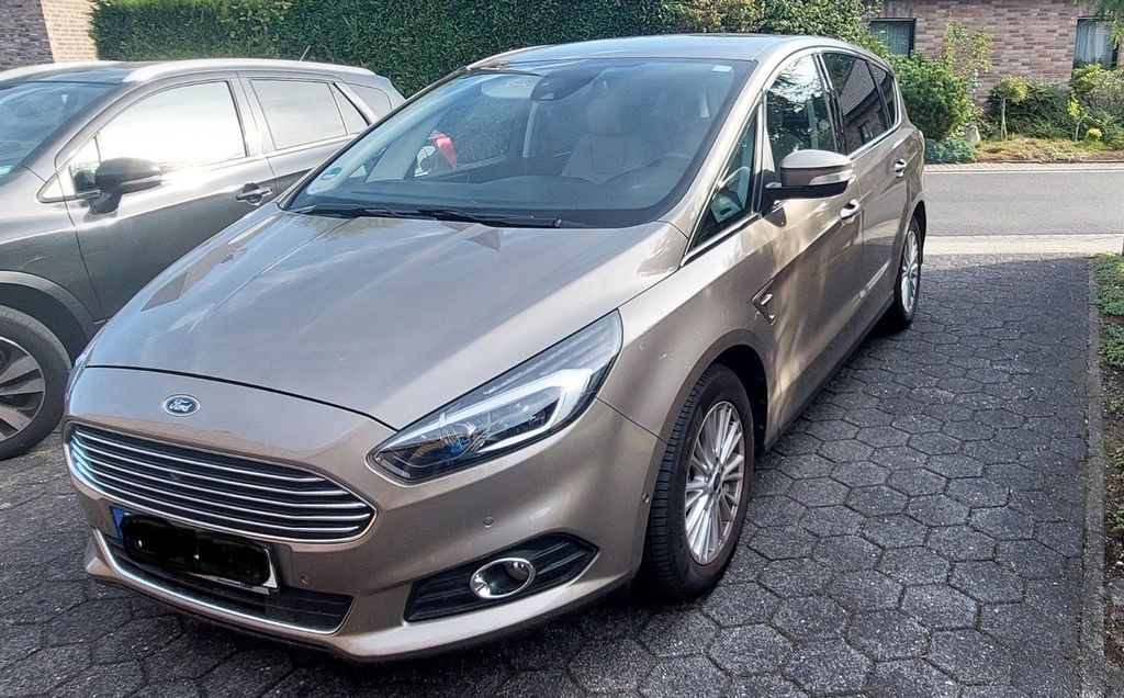 Image of Ford S-Max