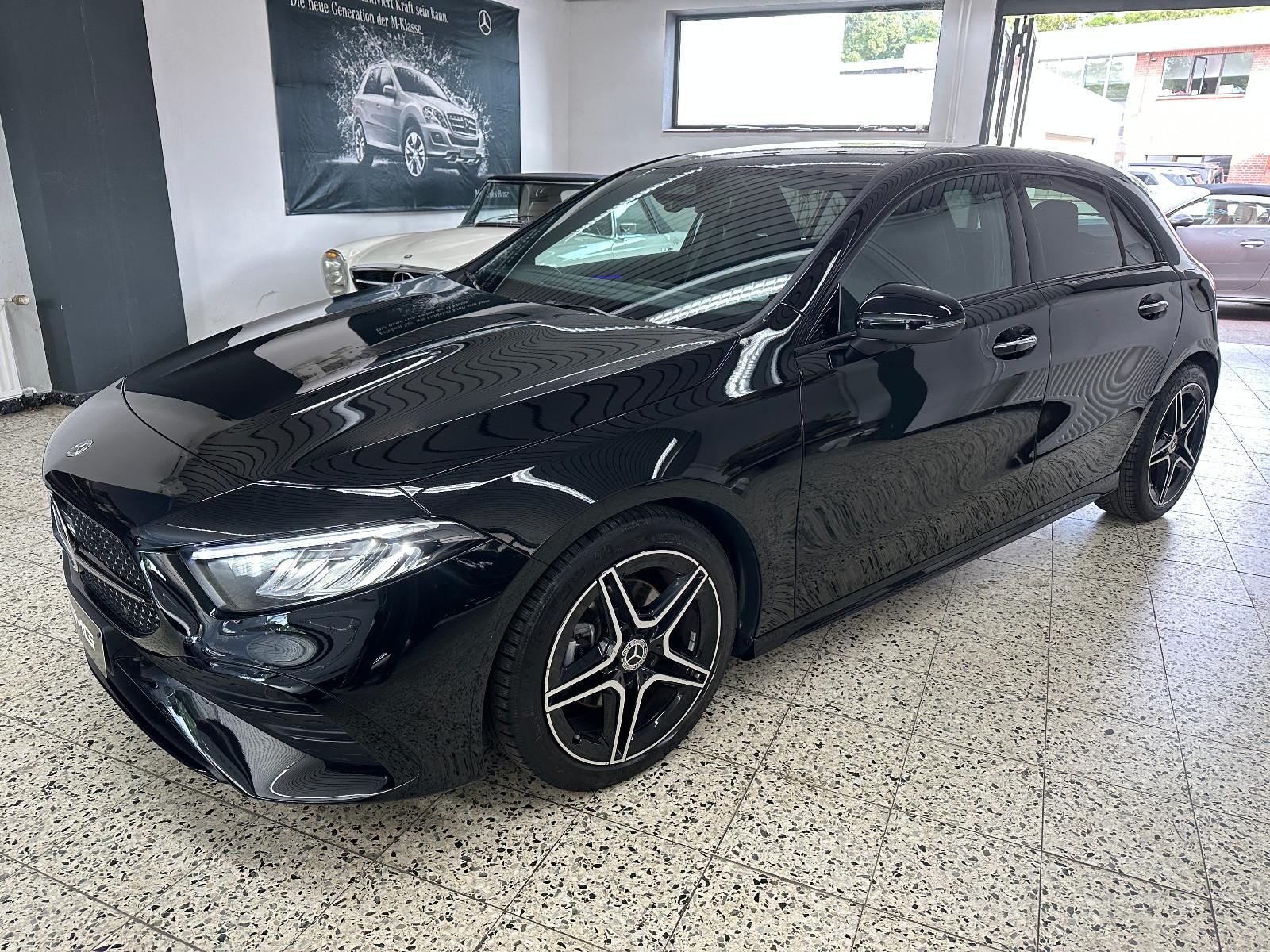 Mercedes-Benz A 200 AMG + Night MBUX/LED/TW/SPUR/PTS/KAMERA/1H
