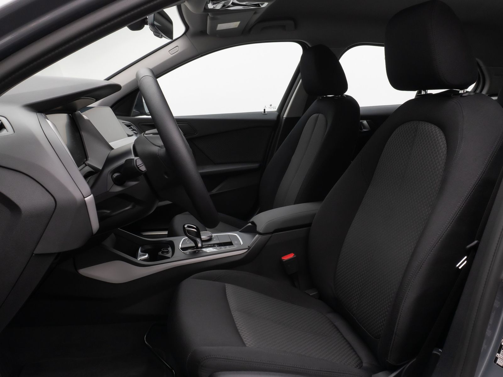 Fahrzeugabbildung BMW 118i DAB CockPitPr PDC Alarm Geschwindigkeitsreg