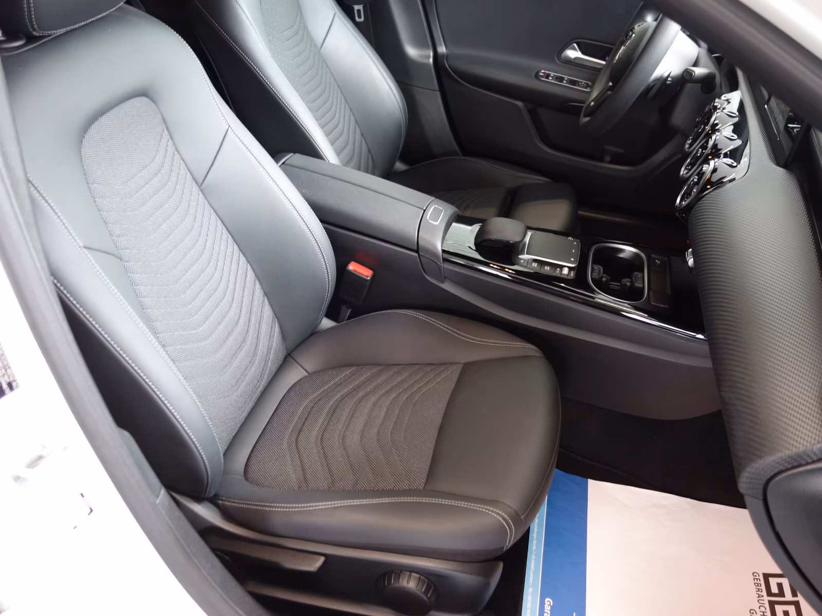 Mercedes-Benz A-Class d/1-HAND/LED-Scheinwerfer/NAVI/PDC, миниатюра 15