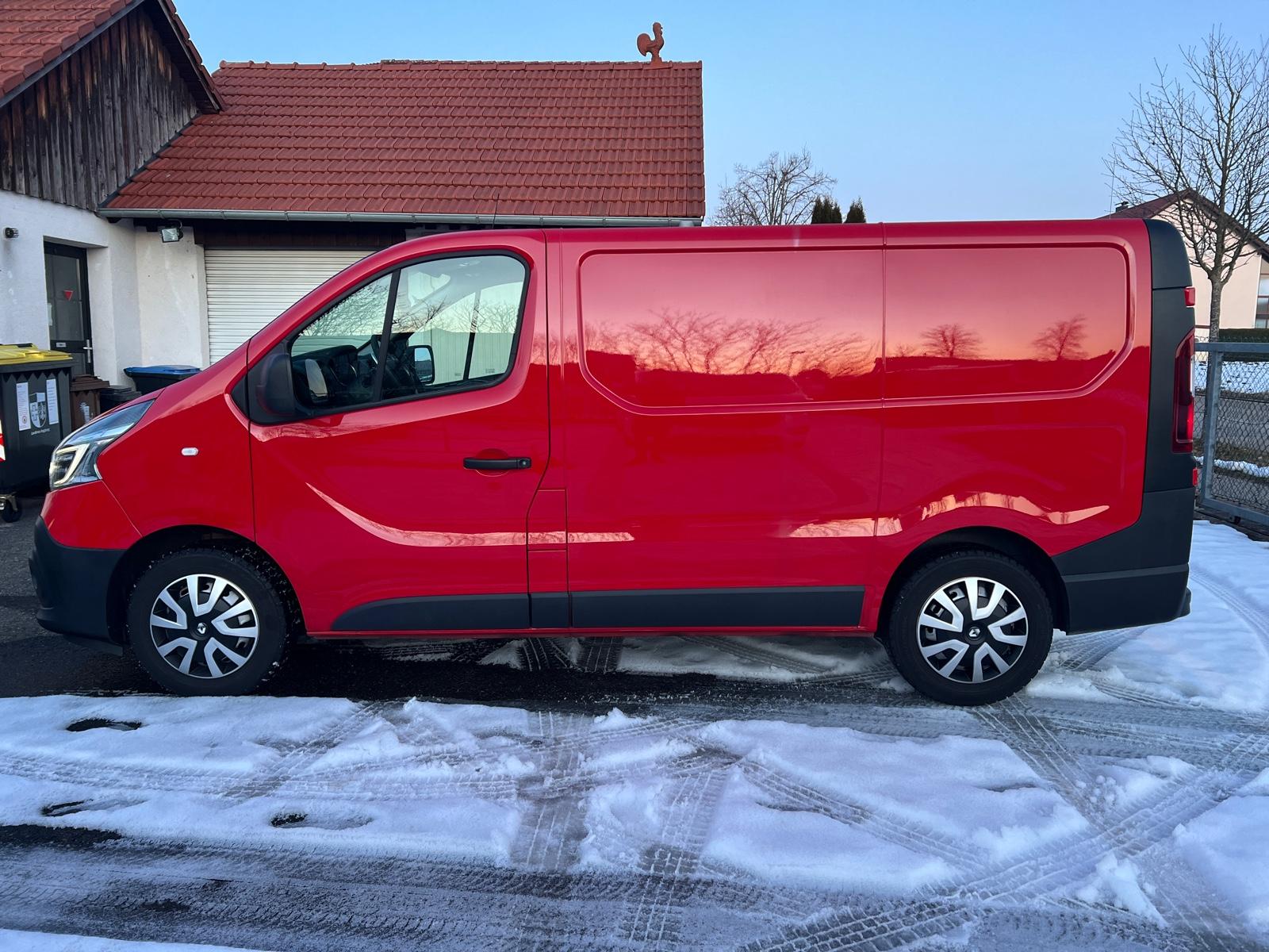 Renault Trafic 2.0 DCI Kasten L1H1 2,8t Komfort 3 Sitze