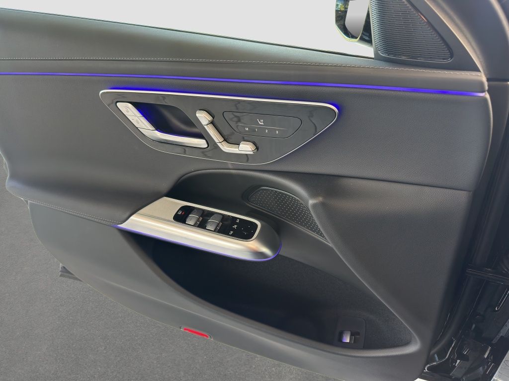 Fahrzeugabbildung Mercedes-Benz E 220 d T-Modell AHK*360*Fernlichtass.*LED*PDC