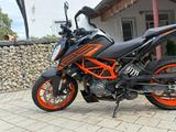 KTM Duke 125 - KTM VON 1 BIS 50 CCM