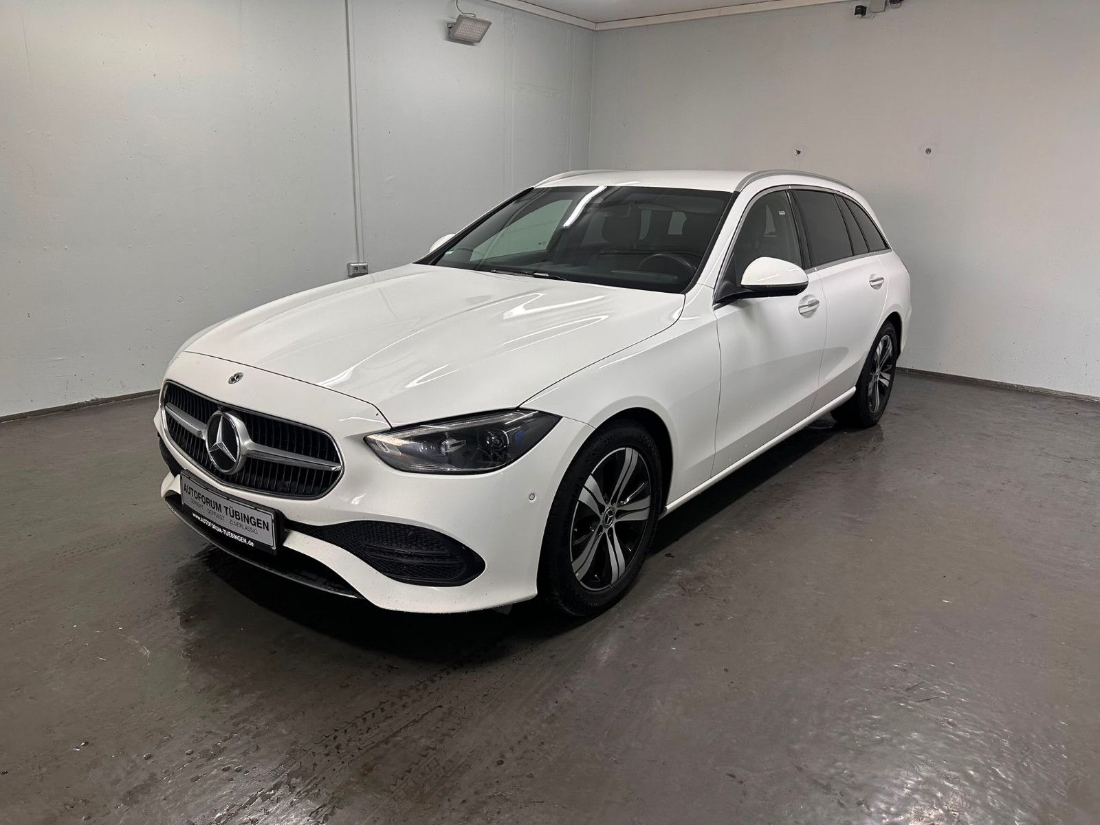 Fahrzeugabbildung Mercedes-Benz C 220 d T Autom. *AVANTGARDE*360°*KEYLESSGO*