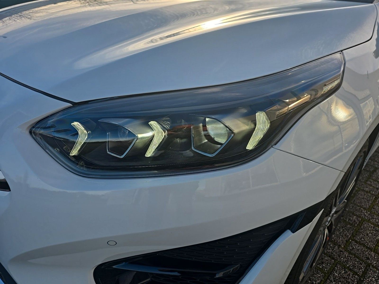 Fahrzeugabbildung Kia CEED_SW 1.5T 140 DCT7 GTL TEC 18Z