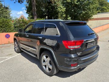 Jeep Grand Cherokee - 4