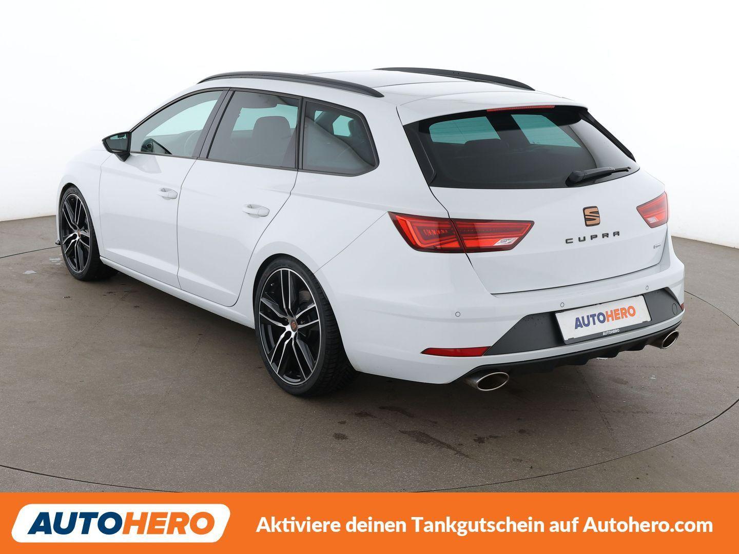 Seat Leon 2.0 TSI Cupra 300 4Drive Aut.*NAVI*CAM*ACC*