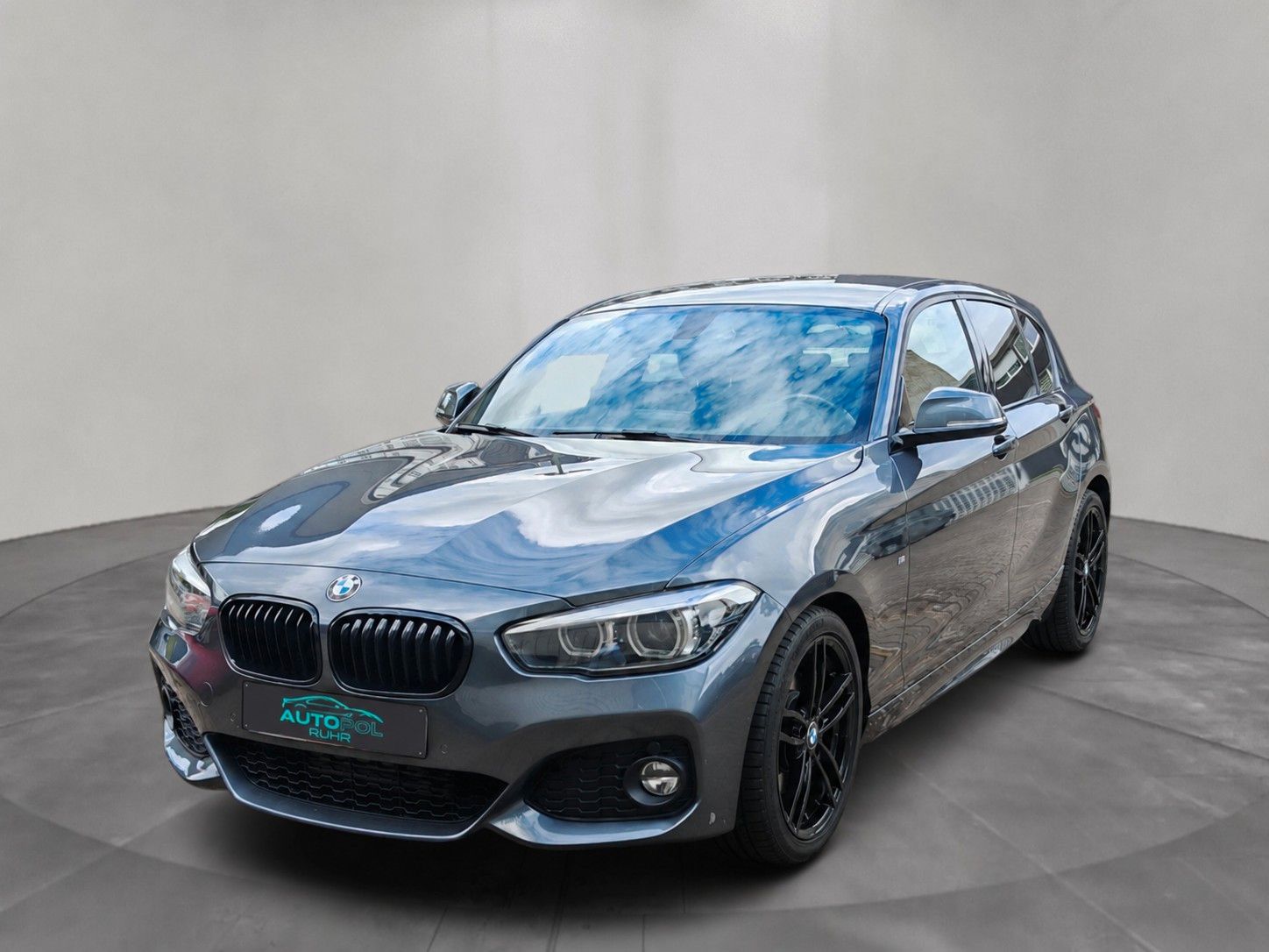 BMW 120 d Edition M Sport Shadow LED Leder Navi PDC
