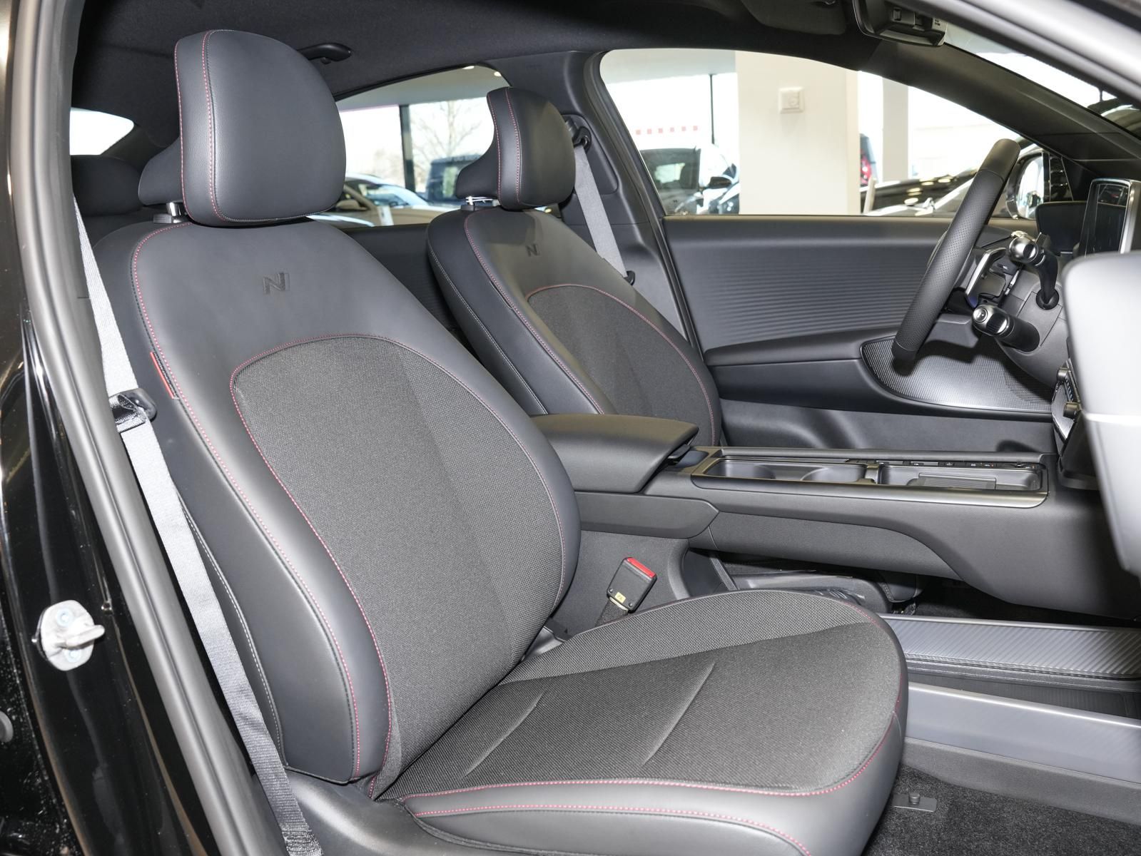 Hyundai IONIQ 6 - Bild 5