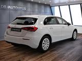 Mercedes-Benz A 180  MBUX Advanced-Paket LED - gebrauchte Mercedes-Benz A 180 aus dem Jahr 2022