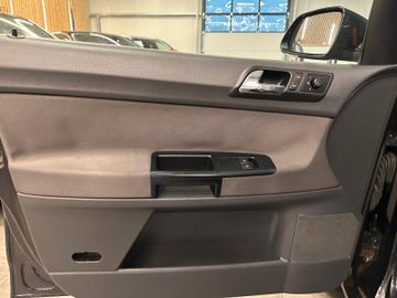 MYAUTOCENTER – Gebraucht- und Jahreswagen mit Werkstattservice in Pfaffenhofen Volkswagen Polo IV Comfortline *TÜV NEU*KLIMA*ELEKTR.FENSTE